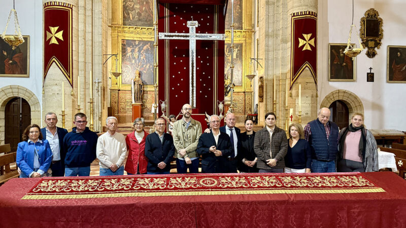 El Ayuntamiento de Antequera colabora en la restauración del Paño Dosel del Santísimo Cristo de la Salud y de las Aguas